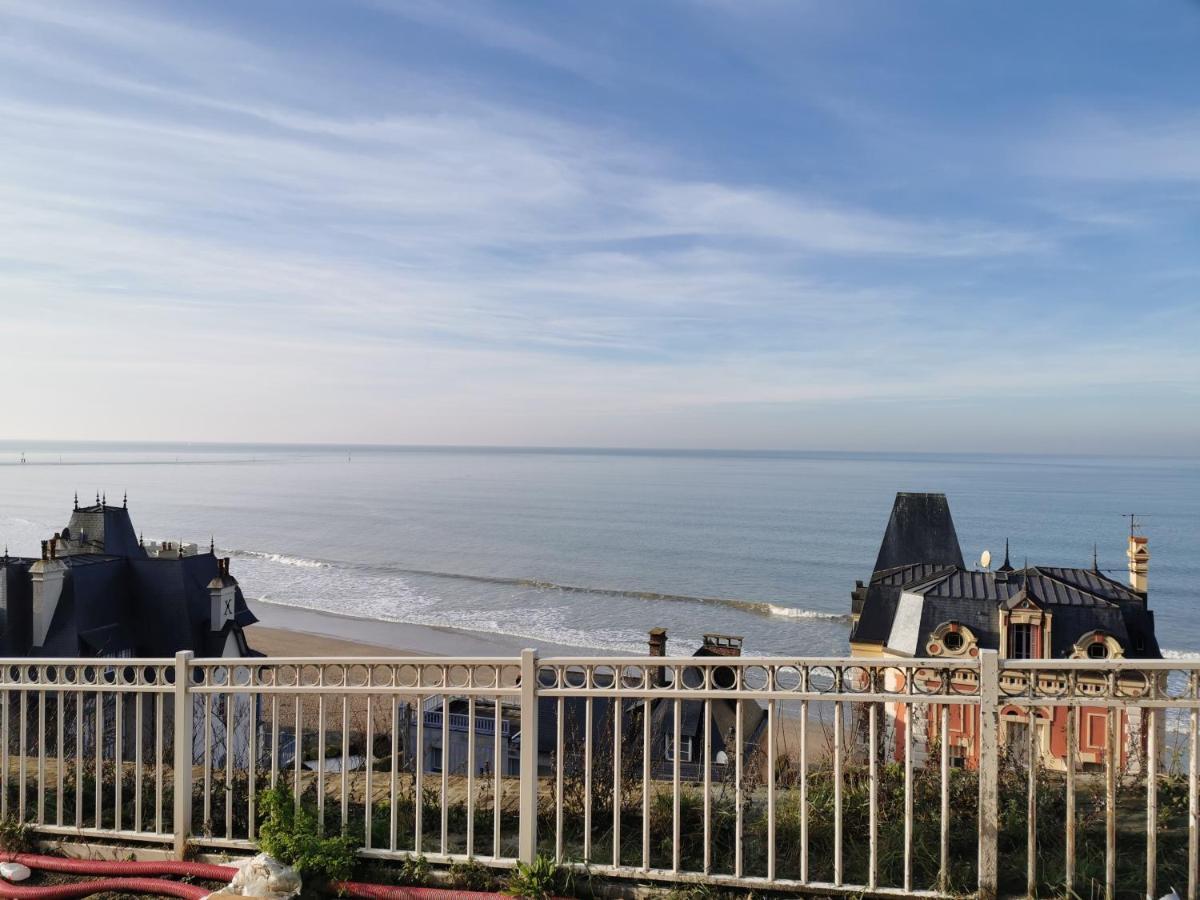 Les Pieds Dans L'Eau Lejlighed Trouville-sur-Mer Eksteriør billede